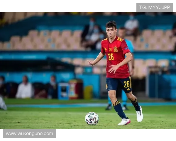 佩德里体系依赖与战术角色解析：是否被高估的创造性中场？