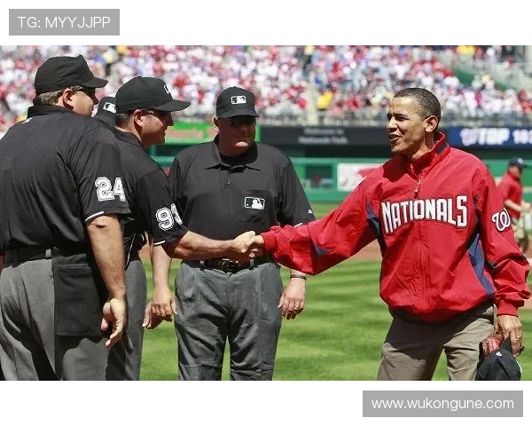 快速任意球规则：裁判允许立即开球的关键条件